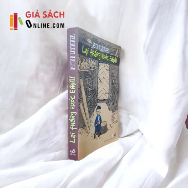 Lại thằng nhóc Emil! - Astrid Lindgren