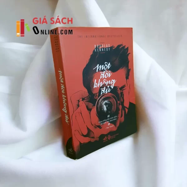 Một Đời Không Đủ - Douglas Kennedy