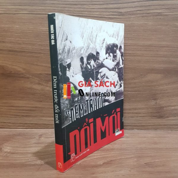 Đêm trước đổi mới