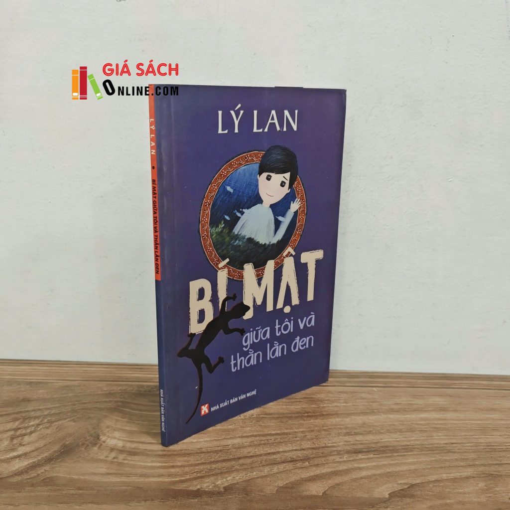 Bí Mật Giữa Tôi Và Thằn Lằn Đen – Lý Lan
