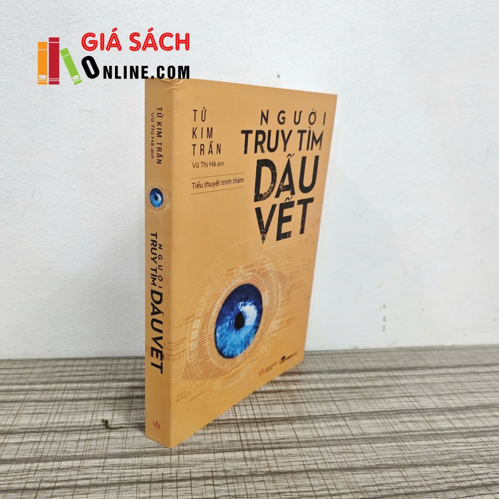 Người truy tìm dấu vết – Tử Kim Trần